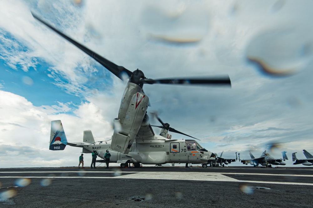 George Washington Conducts Flight Operations