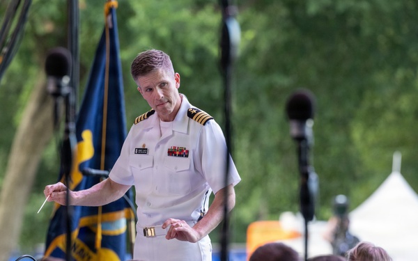 The U.S. Navy Band performs at the Great American State Fair