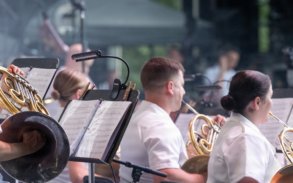 The U.S. Navy Band performs at the Great American State Fair