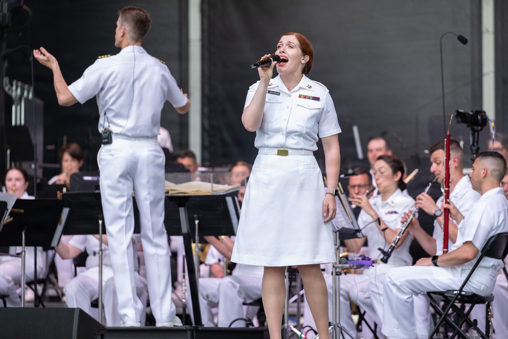 The U.S. Navy Band performs at the Great American State Fair