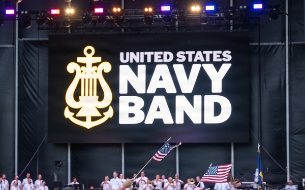The U.S. Navy Band performs at the Great American State Fair