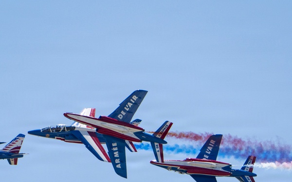 Patrouille de France demo team prepares for Liberté 250 over Joint Base Andrews