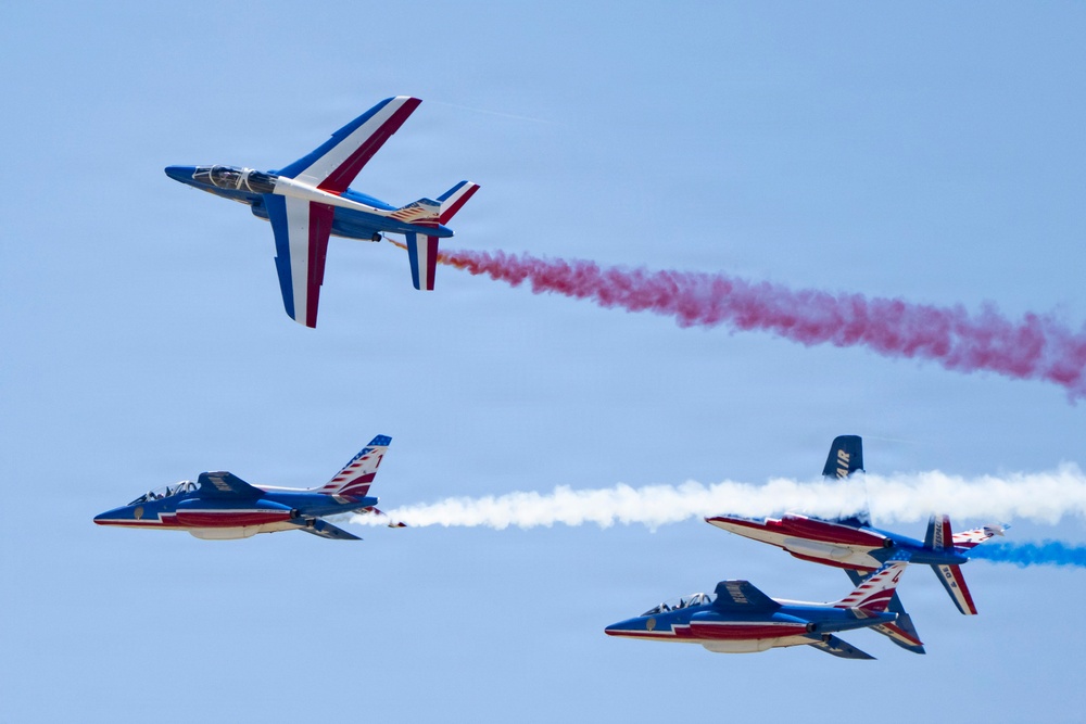 Patrouille de France demo team prepares for Liberté 250 over Joint Base Andrews