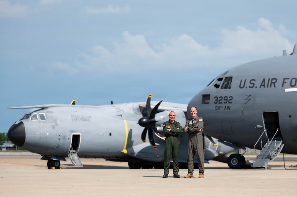 Lt. Gen. Healy meets with French Air and Space Force in Pittsburgh