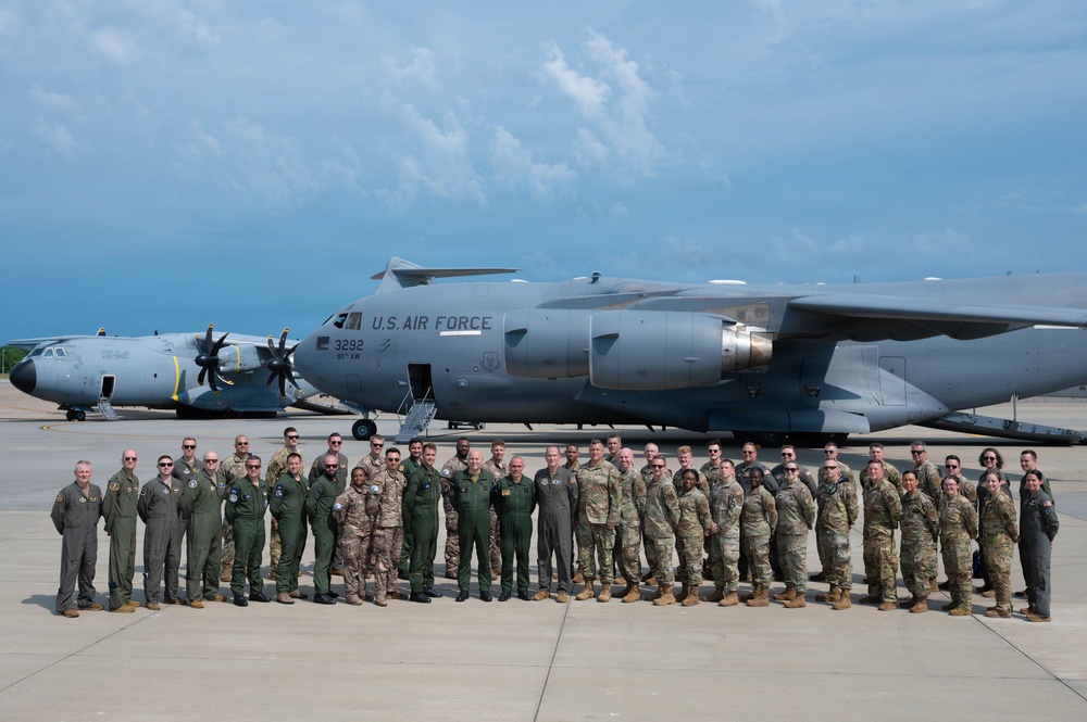 Lt. Gen. Healy meets with French Air and Space Force in Pittsburgh
