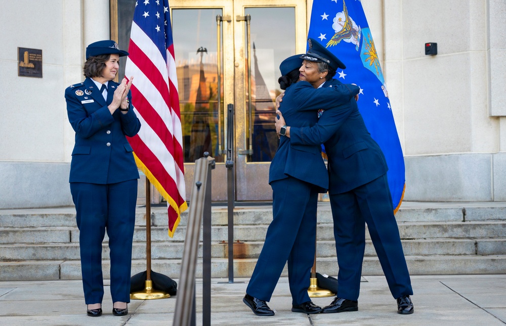 Walter Reed Inpatient Operations Squadron welcomes new commander