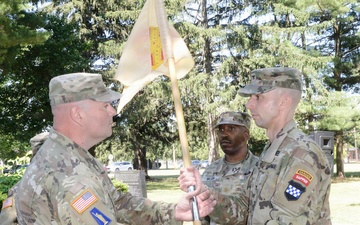 HHC, USASA Fort Dix changes command