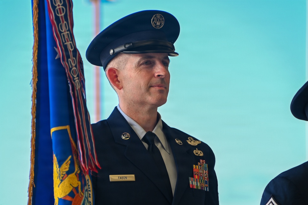 515 AMOW welcomes new wing commander
