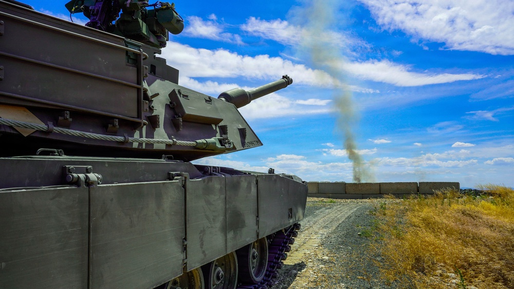 RTI Students Conduct M1A2 Abrams Familiarization at Camp Orchard