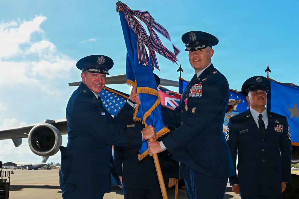 515 AMOW welcomes new wing commander