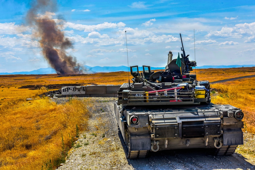 RTI Students Conduct M1A2 Abrams Familiarization at Camp Orchard