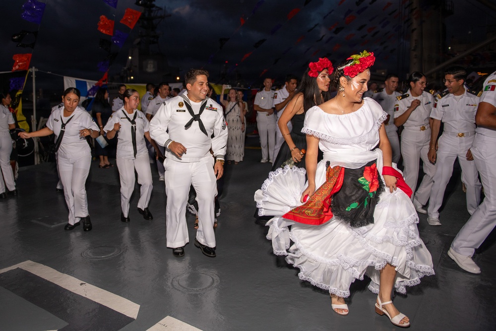 Armada de Mexico hosts reception during Exercise Rim of the Pacific 26