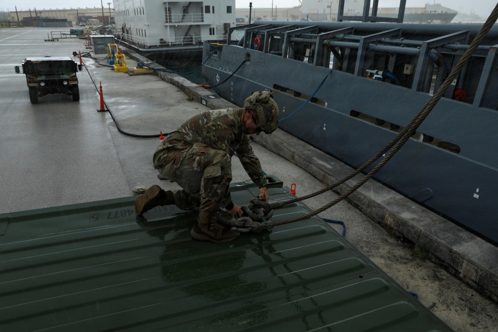 Army Reserve Conducts Sling Load Operations