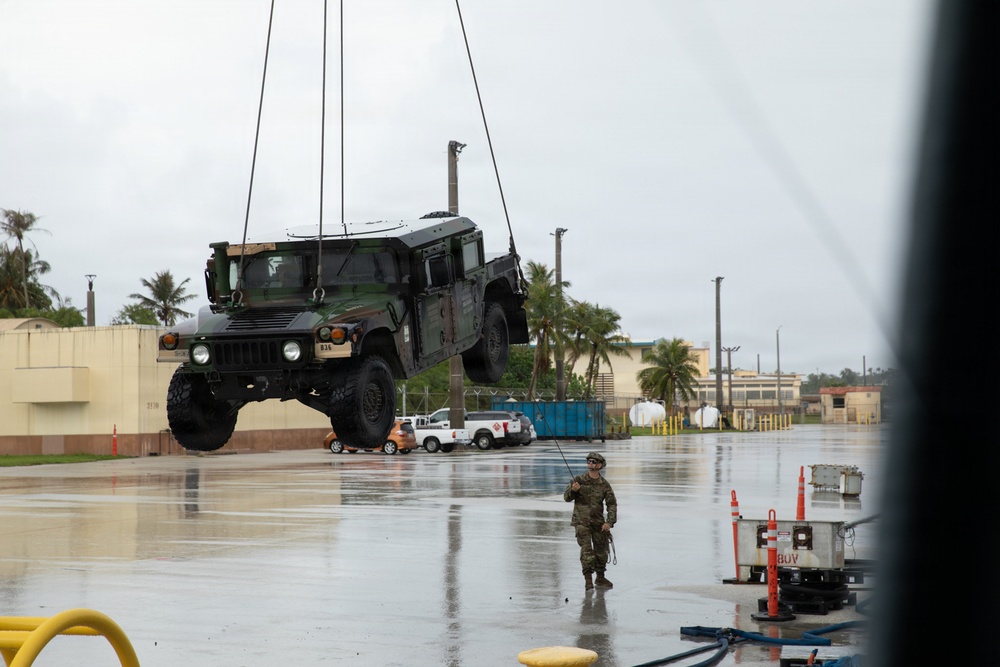 Army Reserve Conducts Sling Load Operations