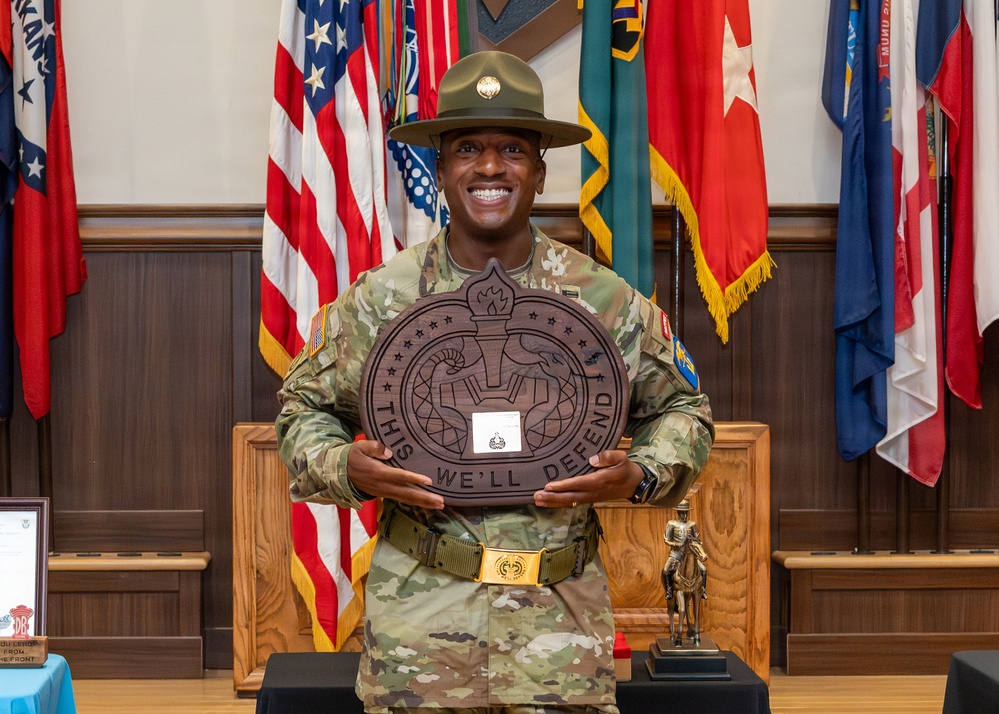 1st Engineer Brigade Soldier wins MSCoE Drill Sergeant of the Year competition
