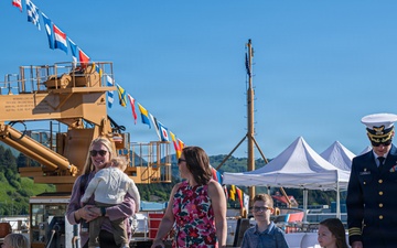 Coast Guard Cutter Cypress holds change of command ceremony