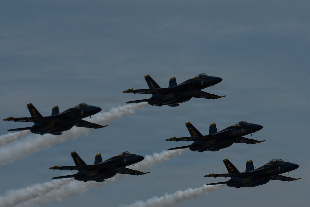 Blue Angels at SAIL250