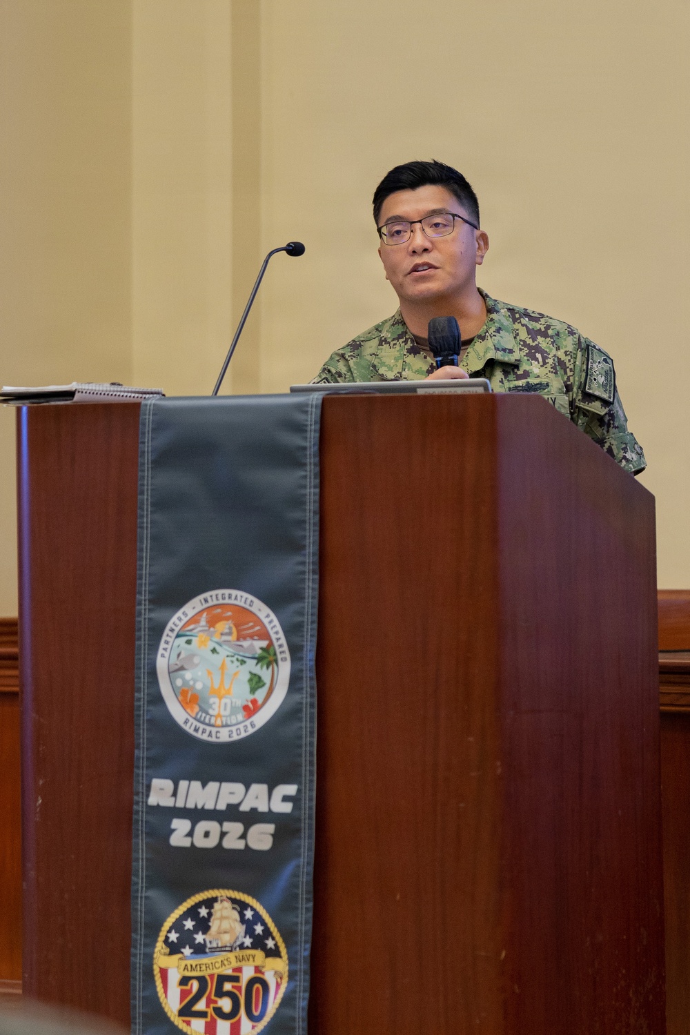 Multinational service members attend RIMPAC logistics workshop