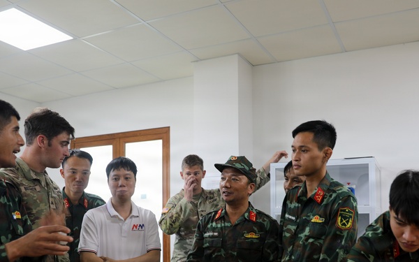 US, Vietnamese partners conduct explosive ordnance disposal familiarization during Pacific Friendship 2026