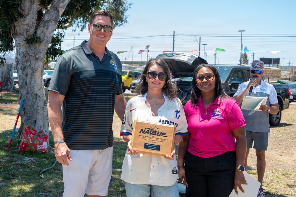 NAVSUP FLC San Diego hosts its Annual Command Picnic