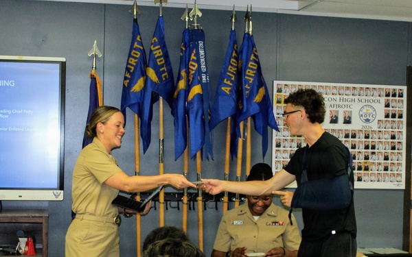 Cadets Express Gratitude to Visiting Navy Medicine Personnel