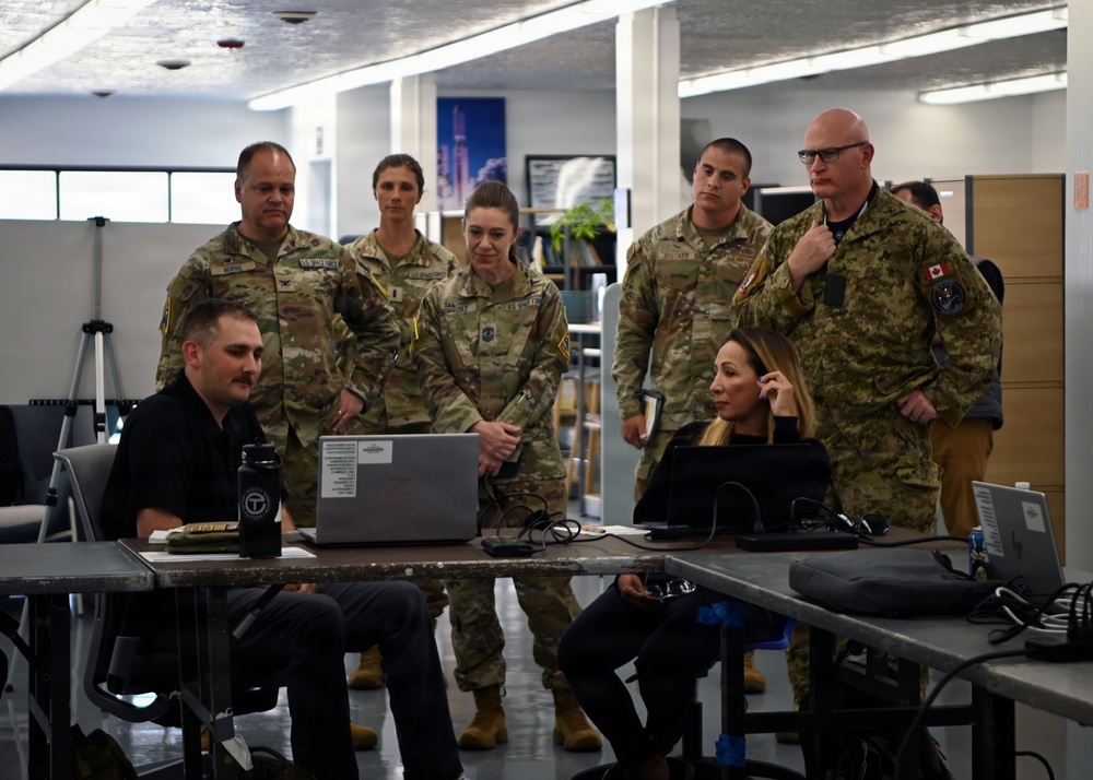 SLD 30 Hosts DigX Course a Vandenberg