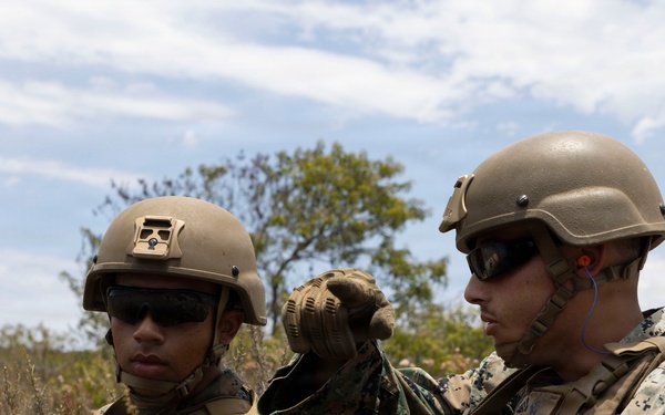 U.S. Marines with 3d Assault Amphibian Battalion conduct PEX