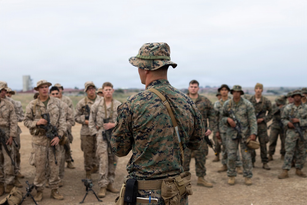 U.S. Marines with 3d Assault Amphibian Battalion conduct PEX