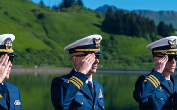 Coast Guard Cutter Cypress holds change of command ceremony