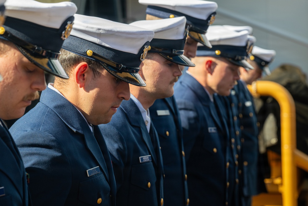 Coast Guard Cutter Cypress holds change of command ceremony