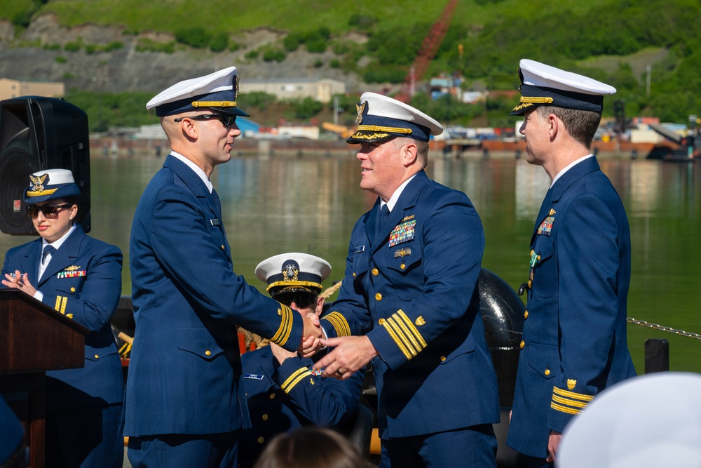 Coast Guard Cutter Cypress holds change of command ceremony
