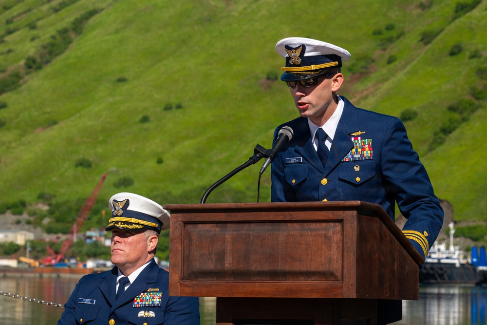 Coast Guard Cutter Cypress holds change of command ceremony