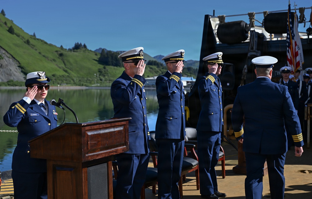 Coast Guard Cutter Cypress holds change of command ceremony