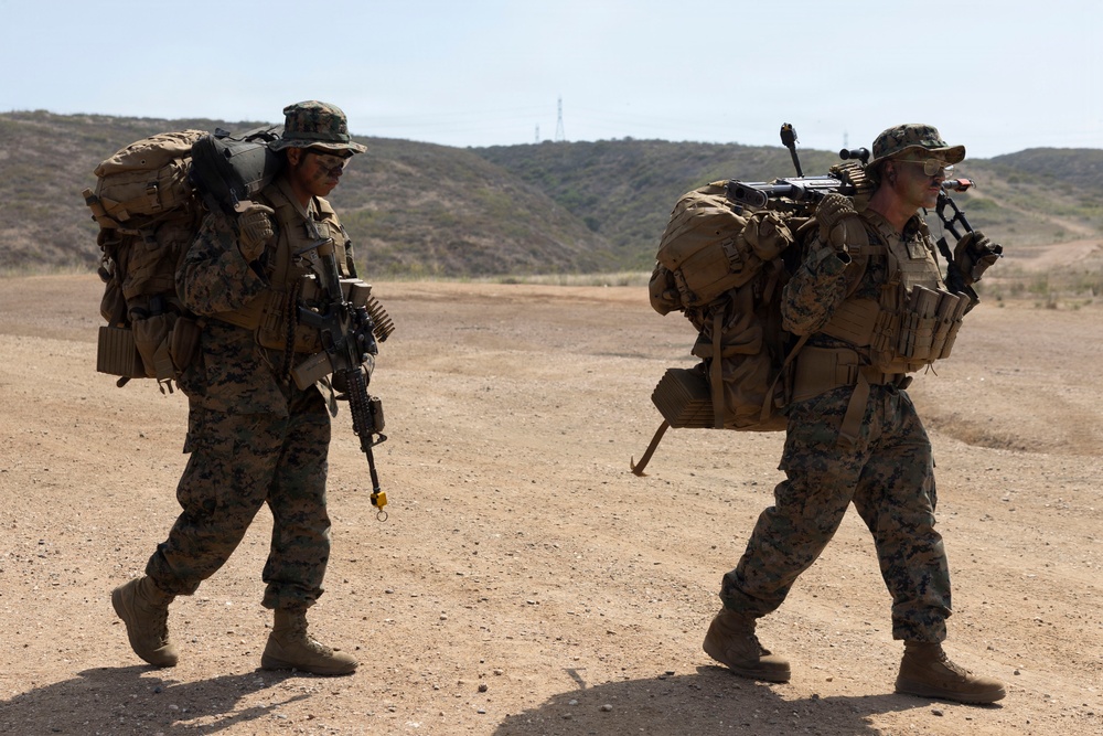 U.S. Marines with 3d Assault Amphibian Battalion conduct PEX