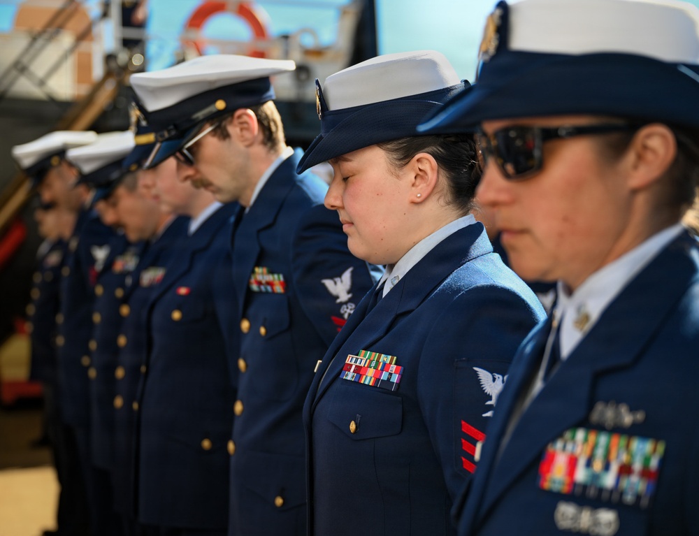 Coast Guard Cutter Cypress holds change of command ceremony
