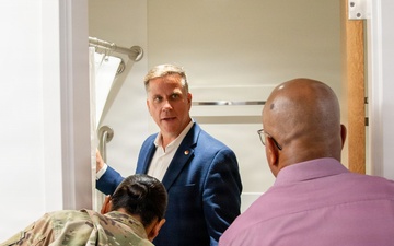 IMCOM G4 director assesses USAG Hawaii infrastructure, facilities