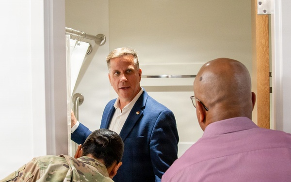 IMCOM G4 director visits USAG Hawaii to assess infrastructure, quality of life