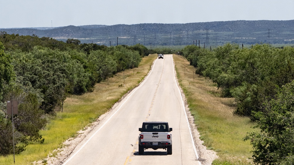 San Angelo Strike Team Uses Baited Sticky Lure Traps to Track Screwworm Activity in Texas