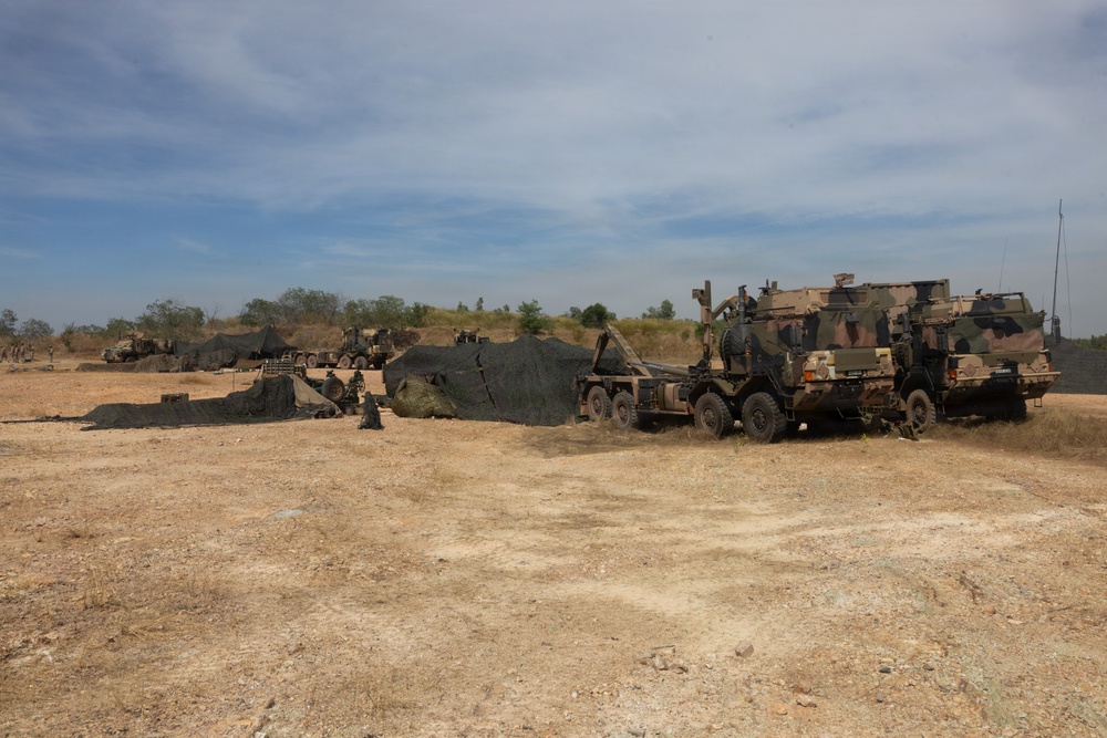 Exercise Predator’s Walk 26: US Marines and Australian Defence Force conduct combined artillery fire missions