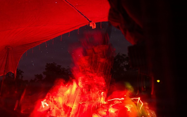 Exercise Predator’s Walk 26: US Marines and Australian Defence Force conduct combined artillery fire missions