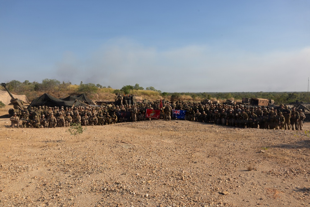 Exercise Predator’s Walk 26: US Marines and Australian Defence Force conduct combined artillery fire missions