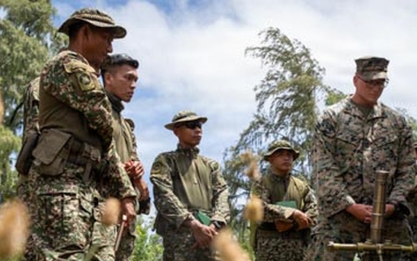 U.S. Marines demonstrate weapon systems fundamentals