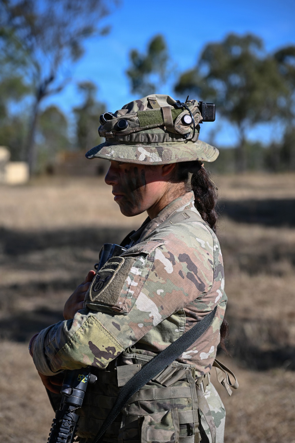 Southern Jackaroo 26: U.S. Army Soldier Observes a Shipment of Barbed Wire Being Opened