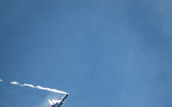 USS Gridley Conducts Air Power Demonstration