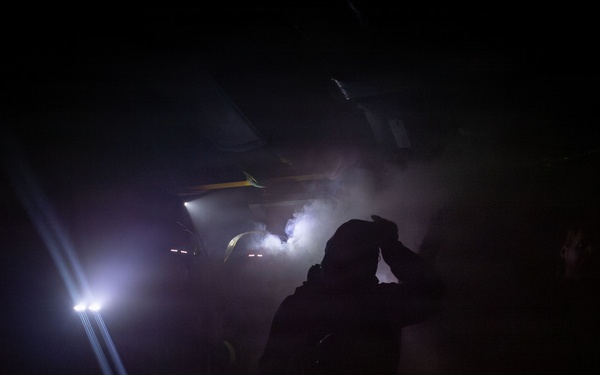 USS Gridley Conducts Flying Squad Drill