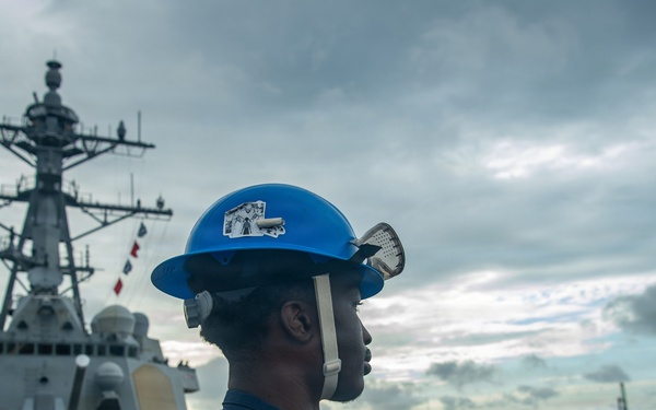 USS Gridley Pulls Into Mayport, Florida