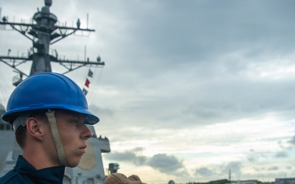 USS Gridley Pulls Into Mayport, Florida