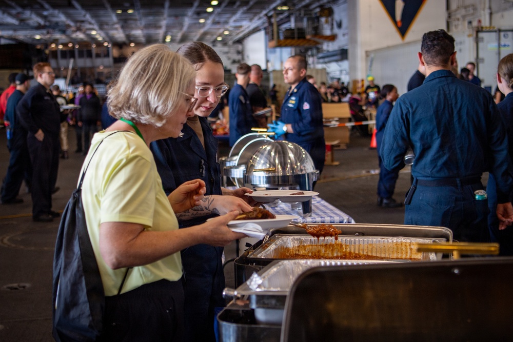 USS Nimitz Conducts Steel Beach Picnic During Tiger Cruise