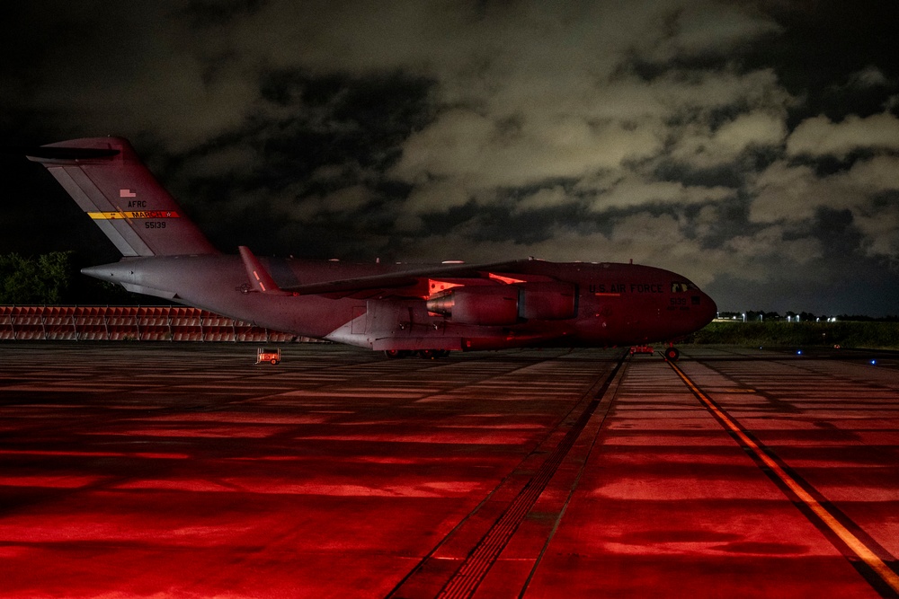 C-17 prepares for flight to CENTCOM