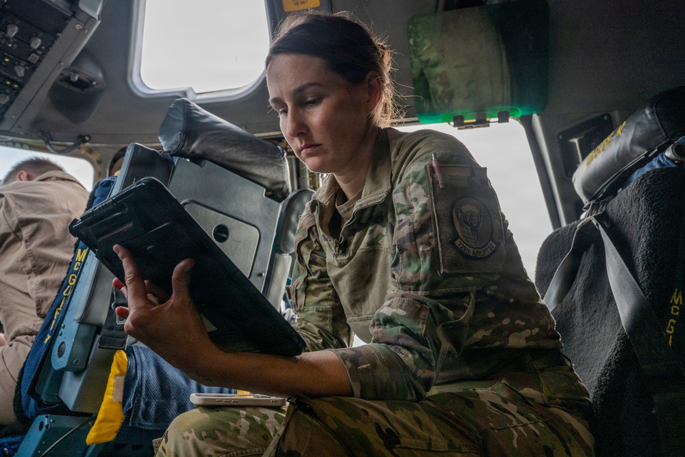 C-17 prepares for flight to CENTCOM